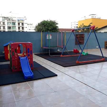 500M Da Praia, Predio Cm Piscina, 1Garagem, Wi-Fi 300 Mbps, Centro De Guaruja, Proximo A Praia E Comercio, Horarios Check-In E Check-Out Flexiveis, Churrasqueira, Kültér fotó