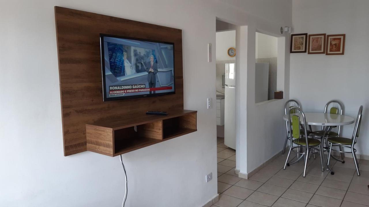 500M Da Praia, Predio Cm Piscina, 1Garagem, Wi-Fi 300 Mbps, Centro De Guaruja, Proximo A Praia E Comercio, Horarios Check-In E Check-Out Flexiveis, Churrasqueira, Kültér fotó